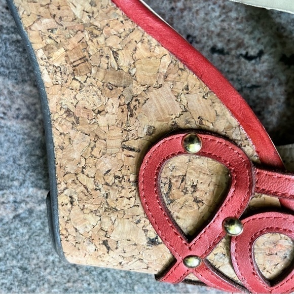 ADRIENNE Vittadini Red Cork Wedge Sandals Size 7 - Picture 4 of 9